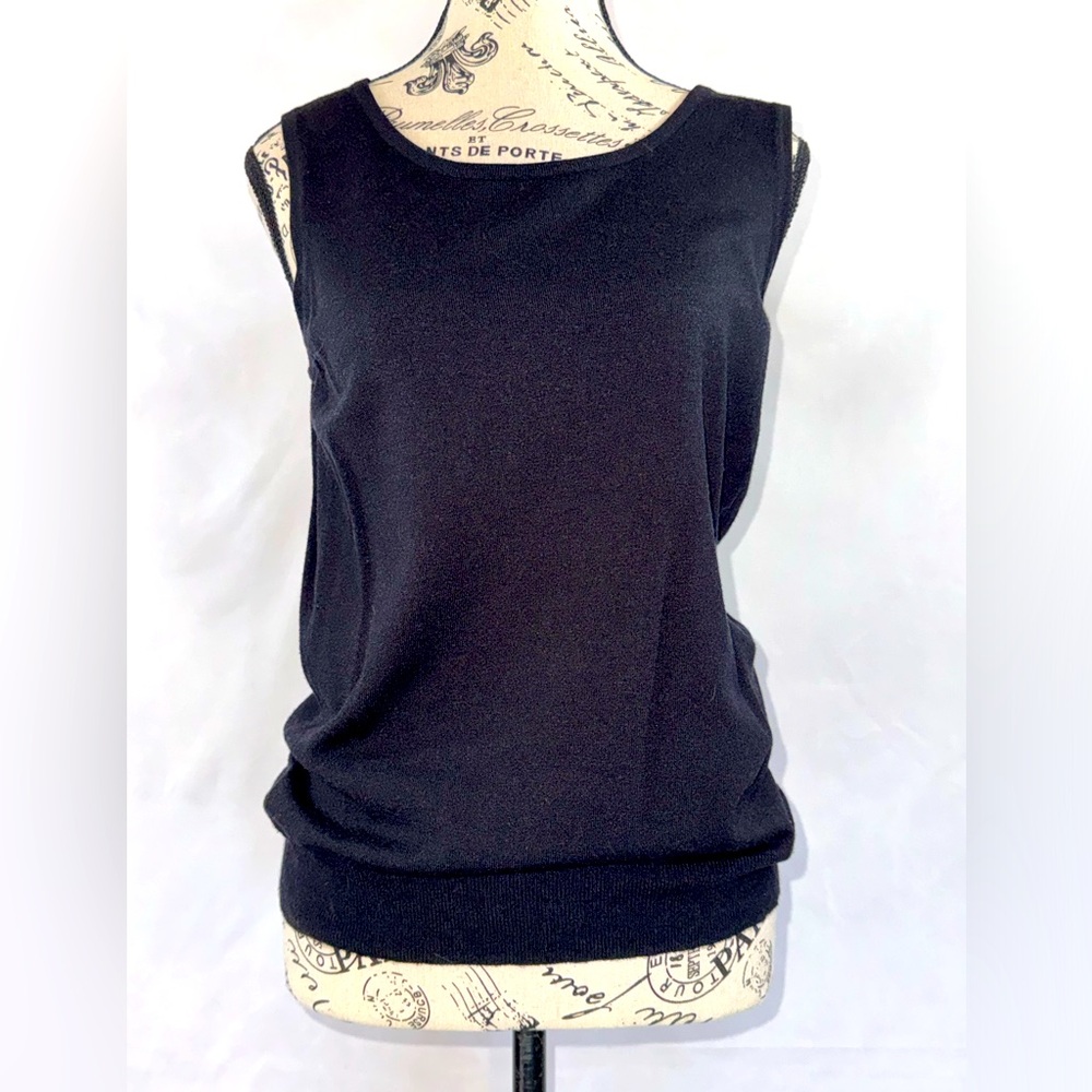 EUC: Talbots Black Sleeveless Scoop-neck Sweater